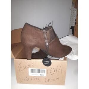 London Fog Brown Suede Ankle Booties (size 10)